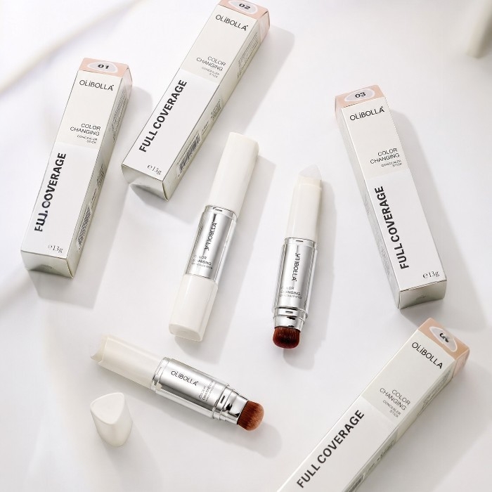 کانسیلر استیکی دوطرفه اولی‌بولا مدل Color Changing Concealer stick Full Coverage همراه با براش