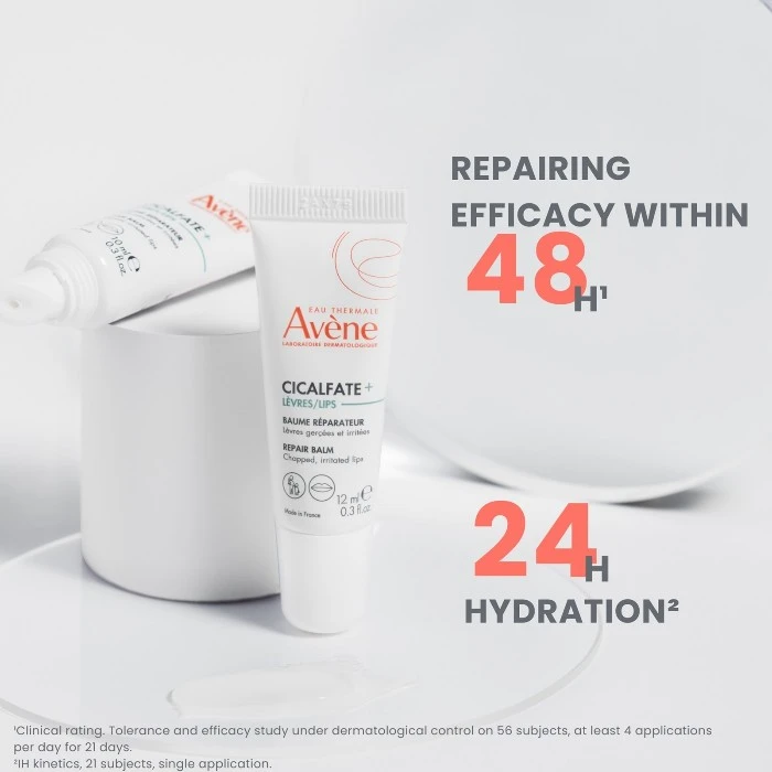 بالم لب ترمیم کننده و آبرسان اون مدل Avene cicalfate repair lip balm